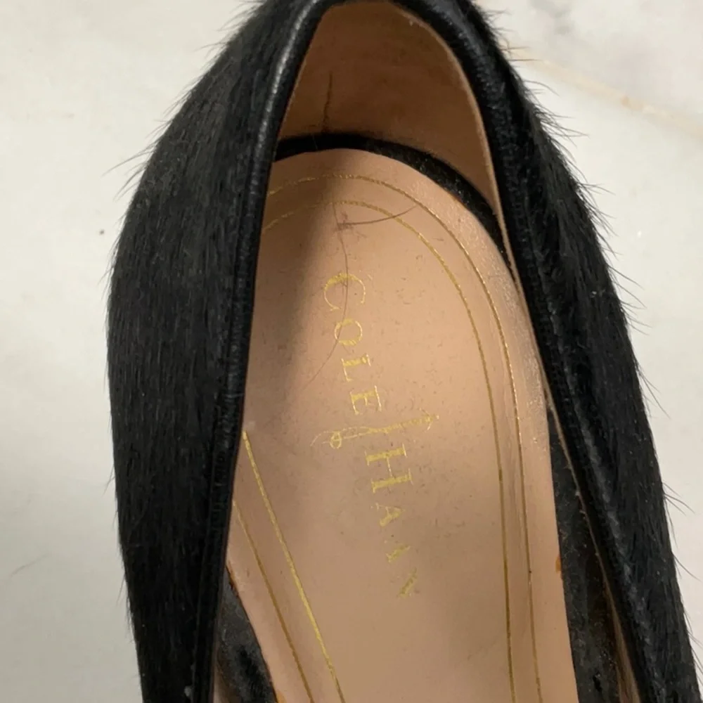 Cole Haan Cow hair Black High Heel Pumps with Blue Trim 8 1/2 new